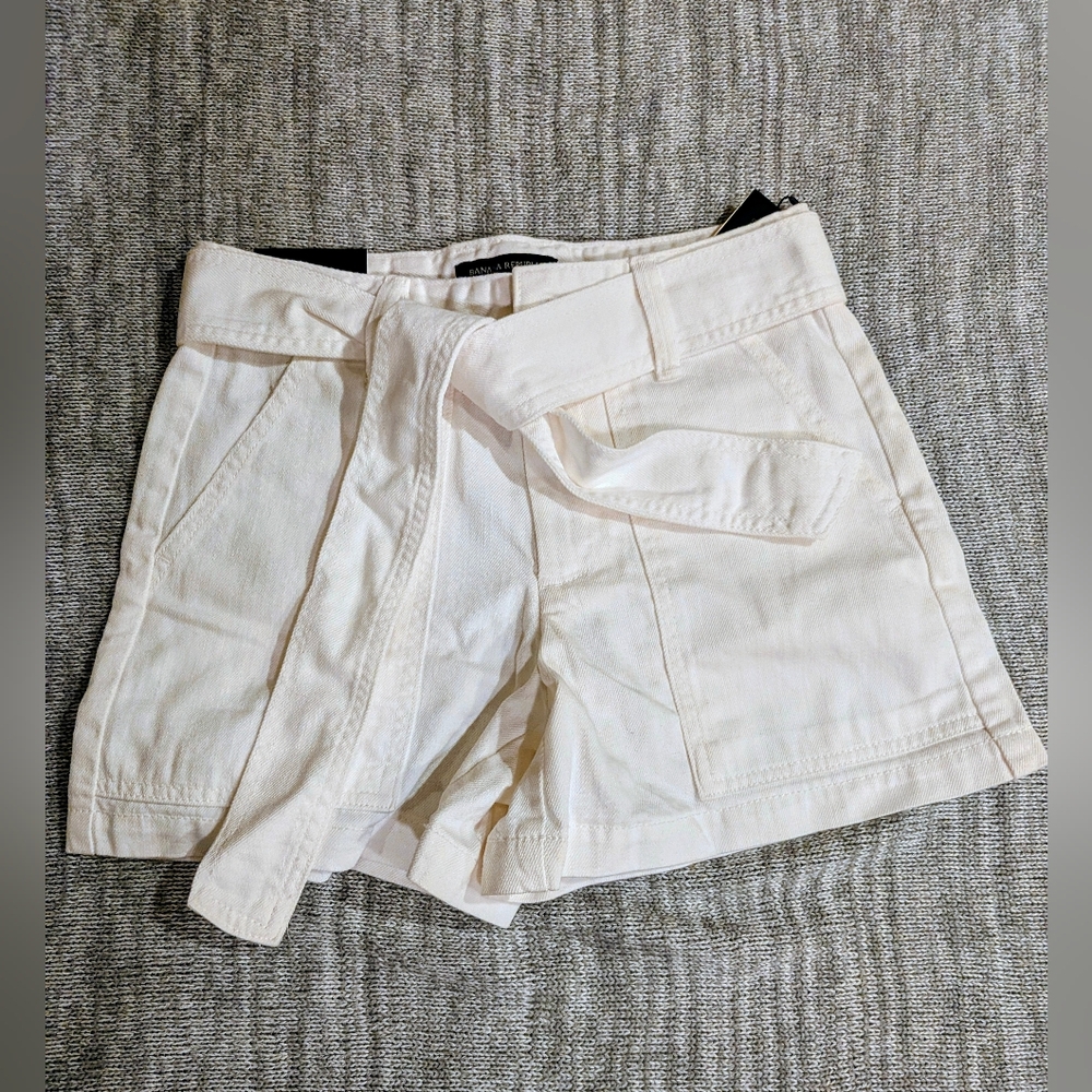 Banana Republic Women's White Cotton Self Tie Jean Shorts Petite 00 Quiet Luxury